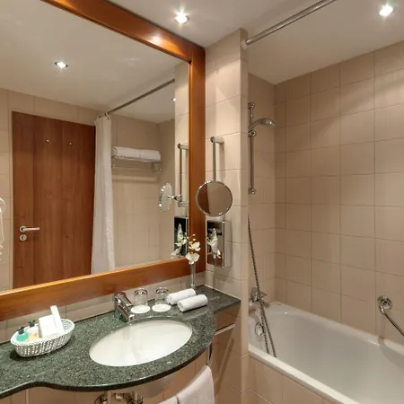 Frankfurt Messe, Affiliated By Melia Otel Frankfurt am Main