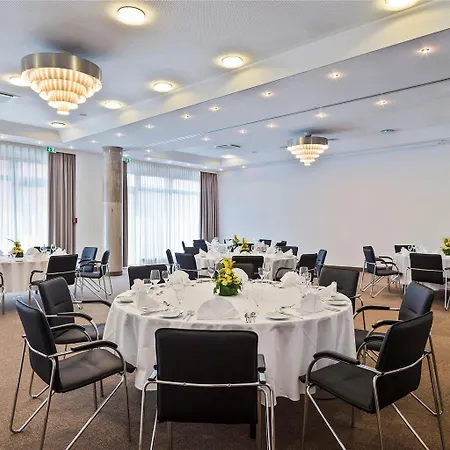 Frankfurt Messe, Affiliated By Melia פרנקפורט