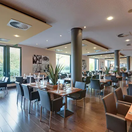 Frankfurt Messe, Affiliated By Melia Otel 4*