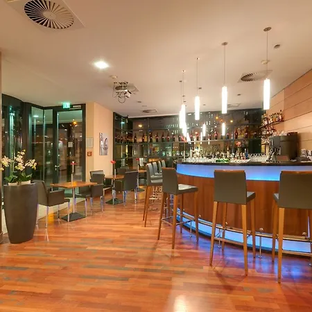 Frankfurt Messe, Affiliated By Melia 酒店 4*