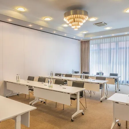 Hotel Frankfurt Messe Affiliated By Melia 4*