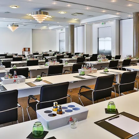 Hotel Frankfurt Messe Affiliated By Melia 4*